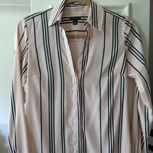 ANN TAYLOR Striped blouse